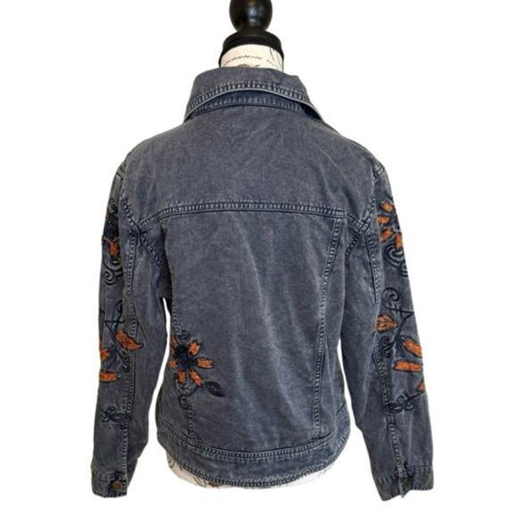 Christopher & Banks boho denim floral Embroidered Jean Jacket Womens Medium EUC - Picture 4 of 8